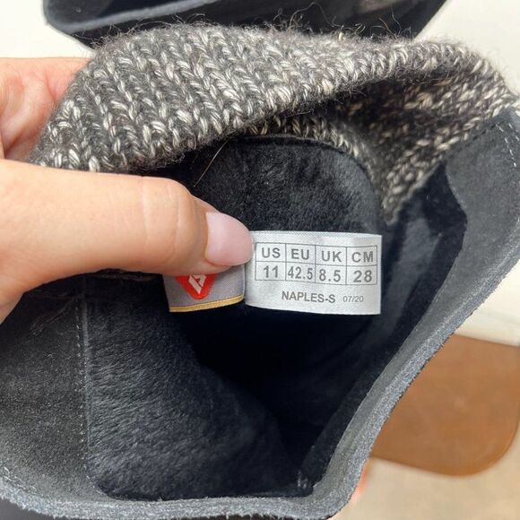 Camper Black Suede Lug Sole Slouch Boots Size 11 - Picture 9 of 11
